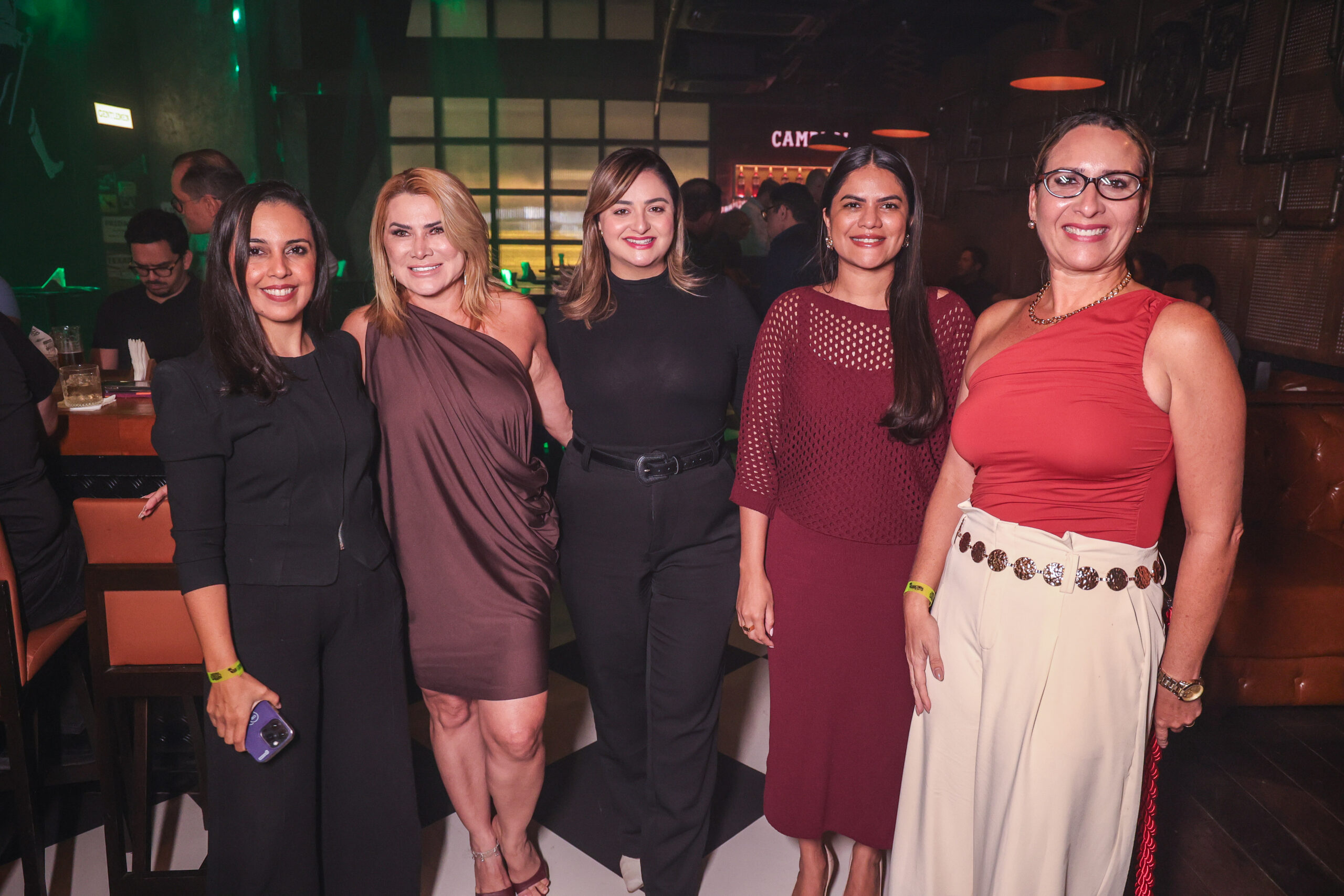 Gi Campos, Lidiane Leitao, Luciana Lima, Karol Freitas e Weliana Sampaio