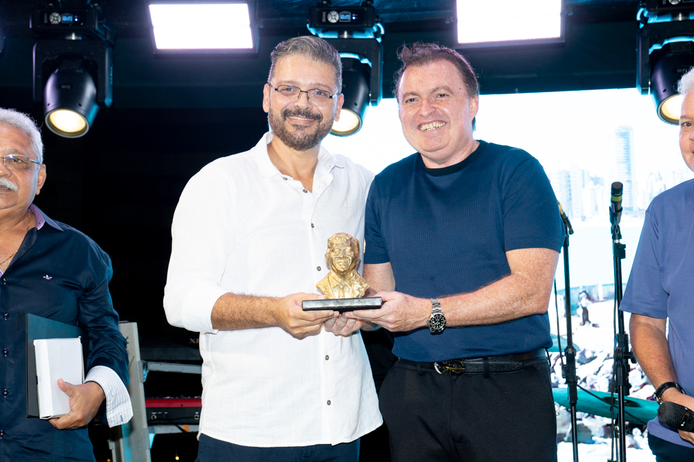 Presidente da Singular Segurança recebe homenagem do Sindesp-CE como empresário destaque na área de segurança no Ceará