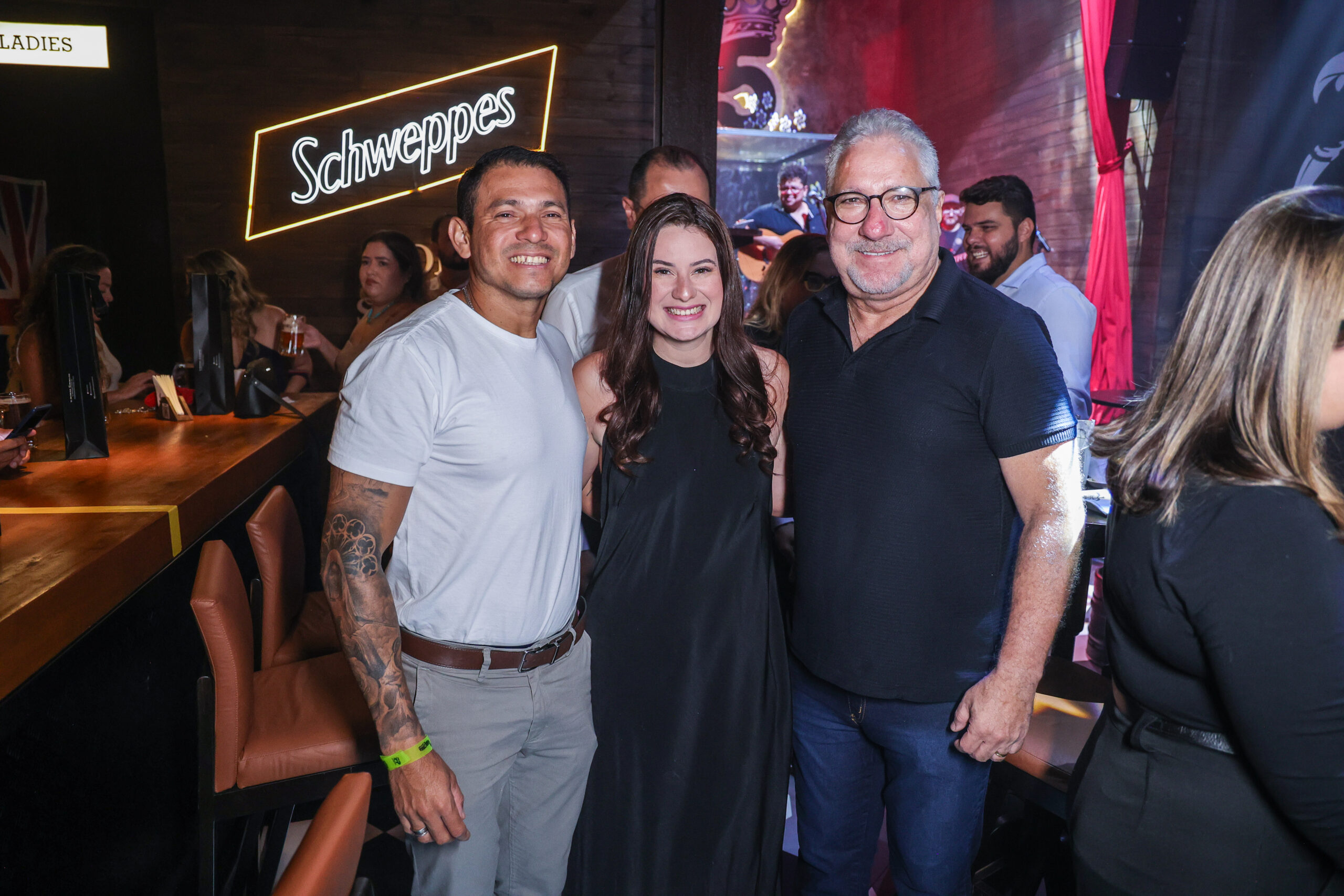 Willame Gomes, Sayonara de Franca e George Melo