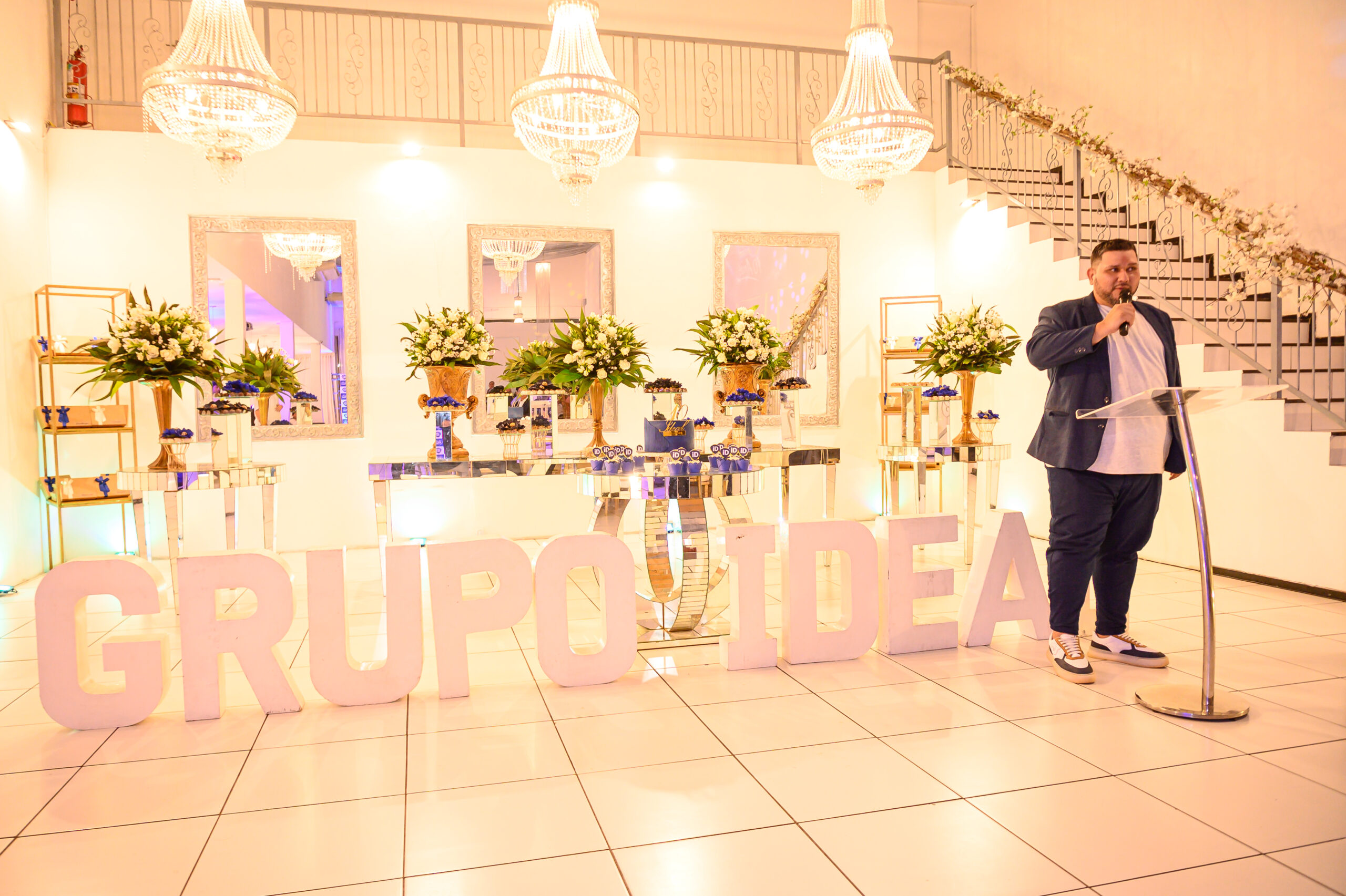 Grupo Ideal 10 anos (19)