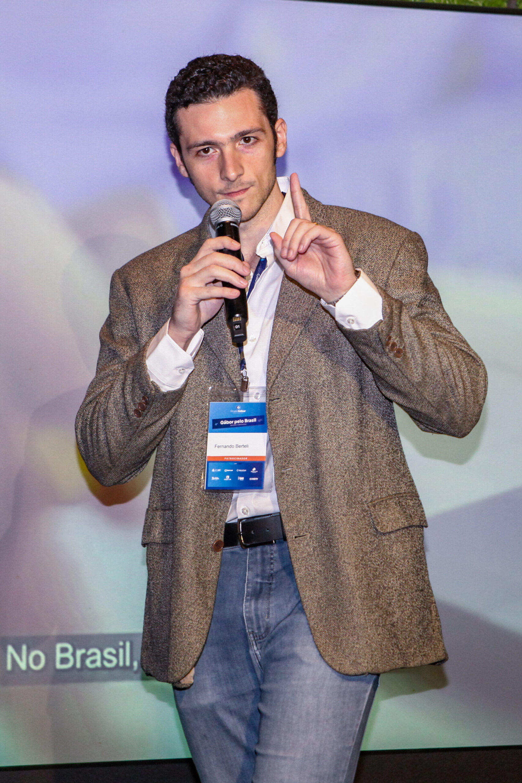 Gábor pelo Brasil