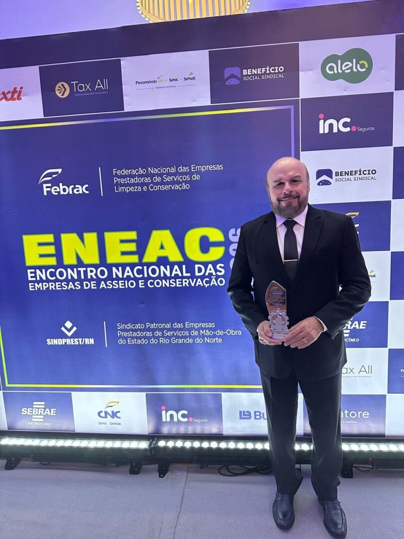 Grupo Viper é recebe importante prêmio no ENEAC