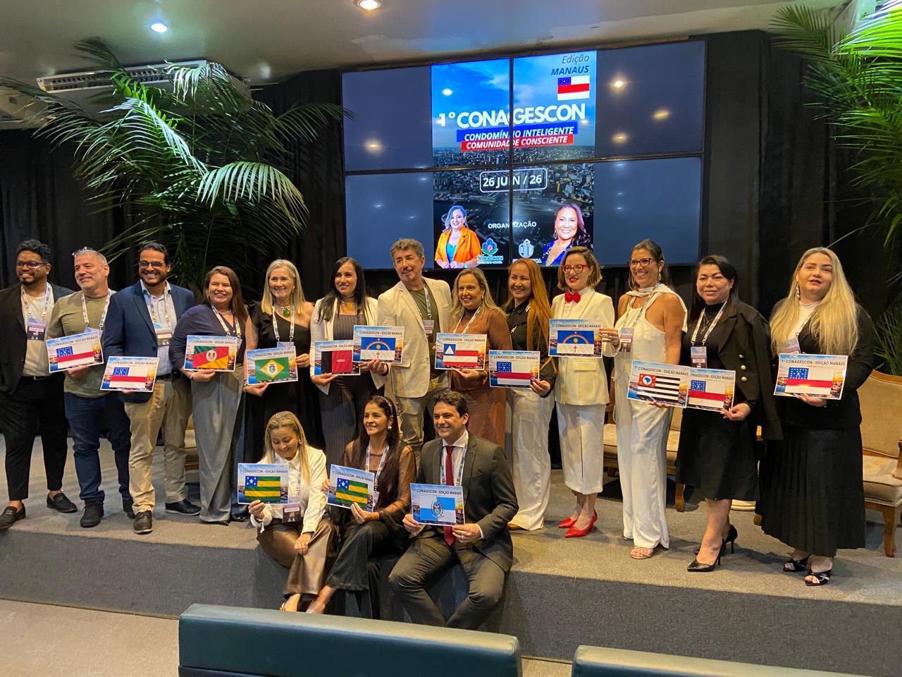 Diva Firmino representa a Assosindicos Ceará no CONAGESCON, em Manaus