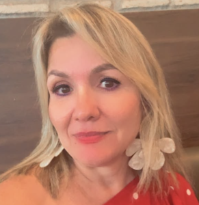 Claudia Sales