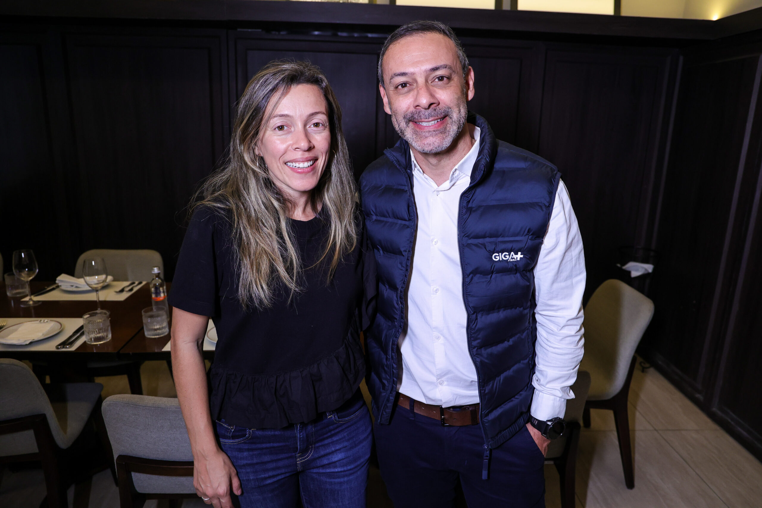 Juliana Maximo e Giovani Cristiano